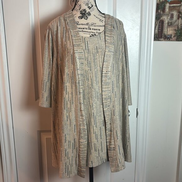 laura plus Tops - LAURA PLUS Matching Tunic Tank and Cardigan Set